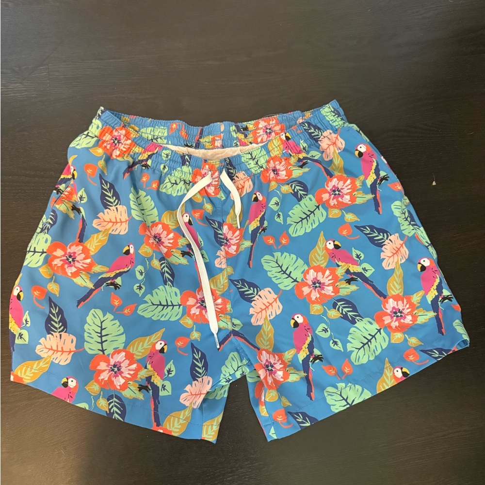 Chubbies Blue and Red Swim Trunks with Elastic Waistband Parrots